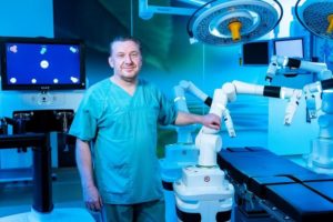 Versius unterstützt Chemnitzer Chirurgen bei laparoskopischen Eingriffen