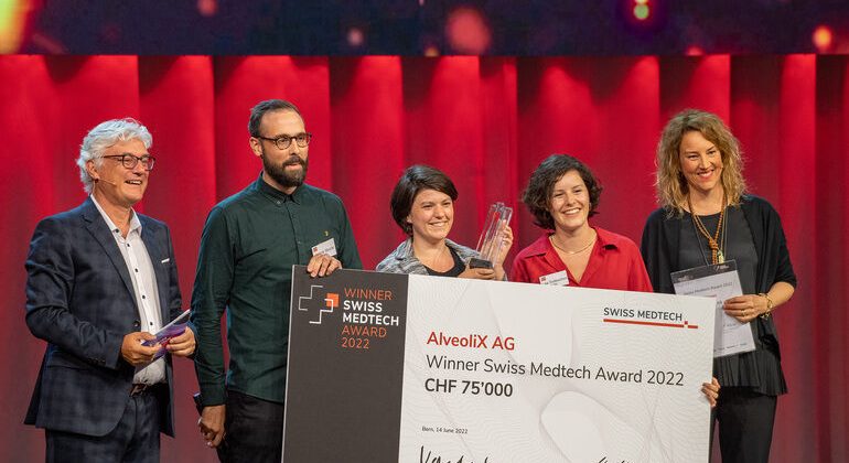 20220617_Swiss_Medech_Award_Aveolix.jpg