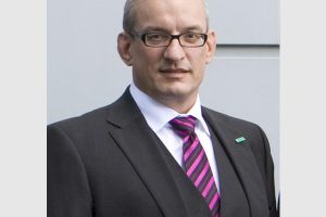 Dr. Meinrad Lugan bleibt Vorstandsvorsitzender des BVMed