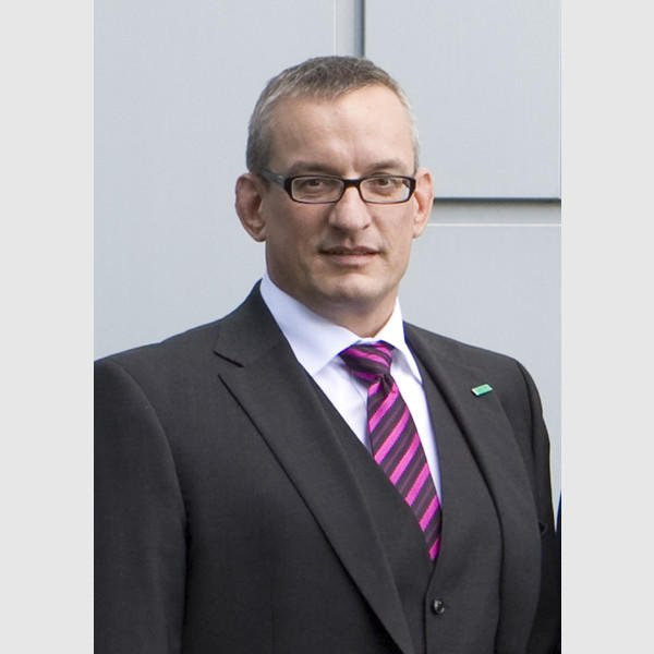 Dr. Meinrad Lugan bleibt Vorstandsvorsitzender des BVMed