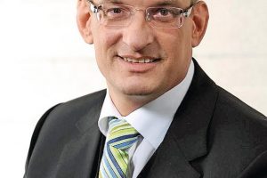 Dr. Meinrad Lugan bleibt an der Spitze des BVMed