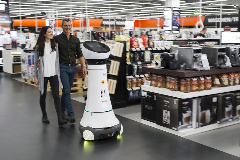 Roboter als Einkaufsassistent bei Saturn