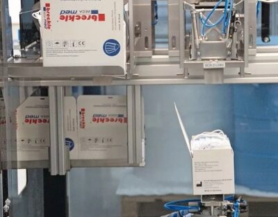 Verpacken von OP-Masken: Low-cost-Automation mit Drylin-Portalen von Igus