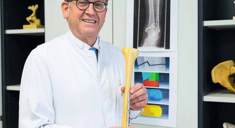 Werner-Siemens-Stiftung universität des Saarlandes knochenbruch implantat sensoren