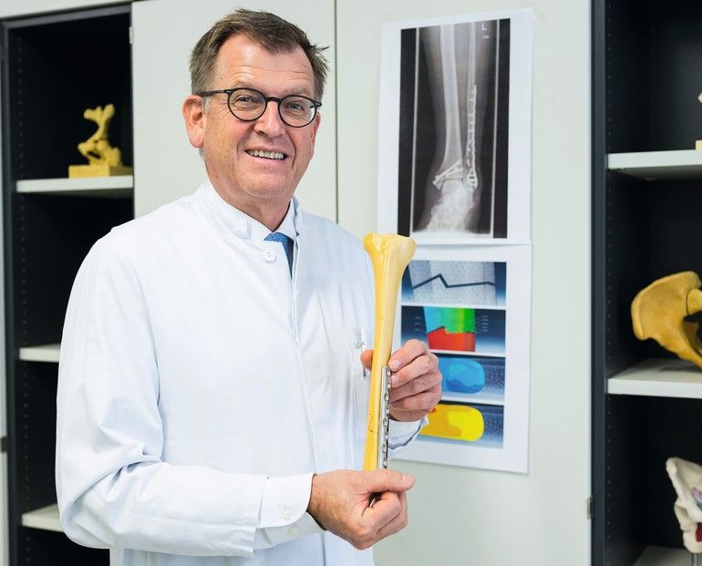 Werner-Siemens-Stiftung universität des Saarlandes knochenbruch implantat sensoren