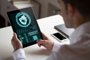 Geräte im Gesundheitswesen digital verwalten und sichern