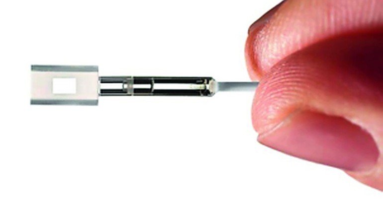 Laserbasiertes Mikrofon misst mit einem Sensor Luft-Ultraschall von 10 Hz bis 1 MHz